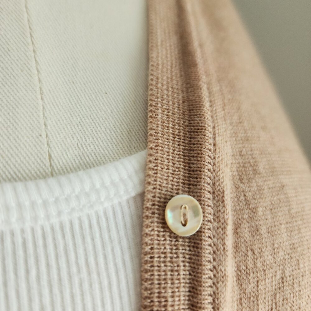 Lord & Taylor Italian Merino Wool Cardigan Size: Large - Picture 5 of 14